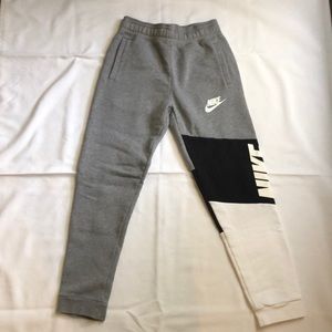 Boys Nike Sweatpants